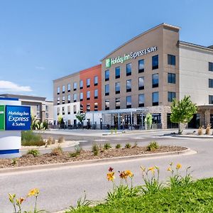 Holiday Inn Express & Suites - Colorado Springs Afa Northgate By Ihg